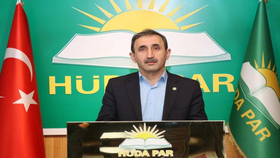 Hüda Par'dan Kudüs Günü sempozyumu / Hüdapar Genel Sekreteri Şehzade Demir: Çok dilliliğin tehdit olarak algılandığı,Türkiye dışında hemen hemen  ülke yoktur