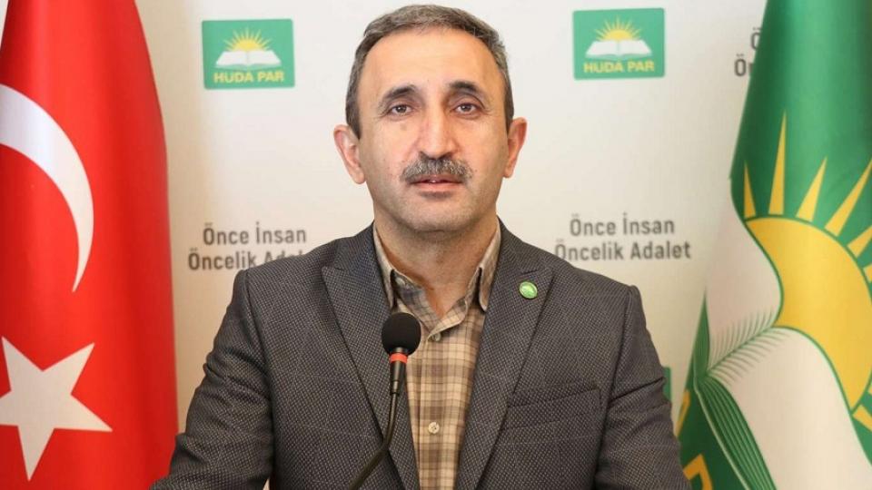 ŞEHZADE DEMİR / Çarşı Pazar Cayır Cayır / Hüda Par'dan Milli Eğitim Bakanı'na tepki: Bu kısır döngüden kurtulun!