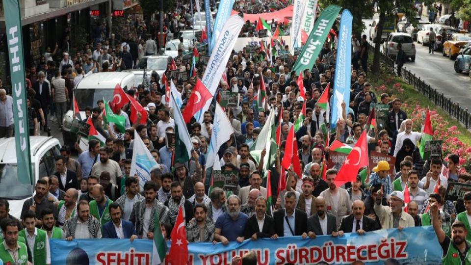 MAZLUMDER Kaya KARTAL ile yola devam dedi.. / 13. Yıldönümünde STK'lar Mavi Marmara İçin Yürüdü..