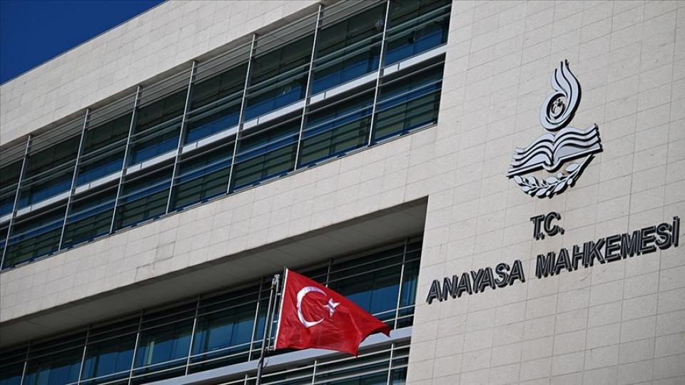 Danıştay Kararı Üzerinden Üretilen Yanılsamalar ve Hukuki Gerçekler: Başıboş Köpek Sorunu, Kamu Güvenliği ve Mevzuatın Açık Hükümleri / Mehmet Altuntaş / AYM KARARI GÜVENLİ SOKAKLAR İÇİN TARİHİ BİR EŞİK / Mehmet Altuntaş