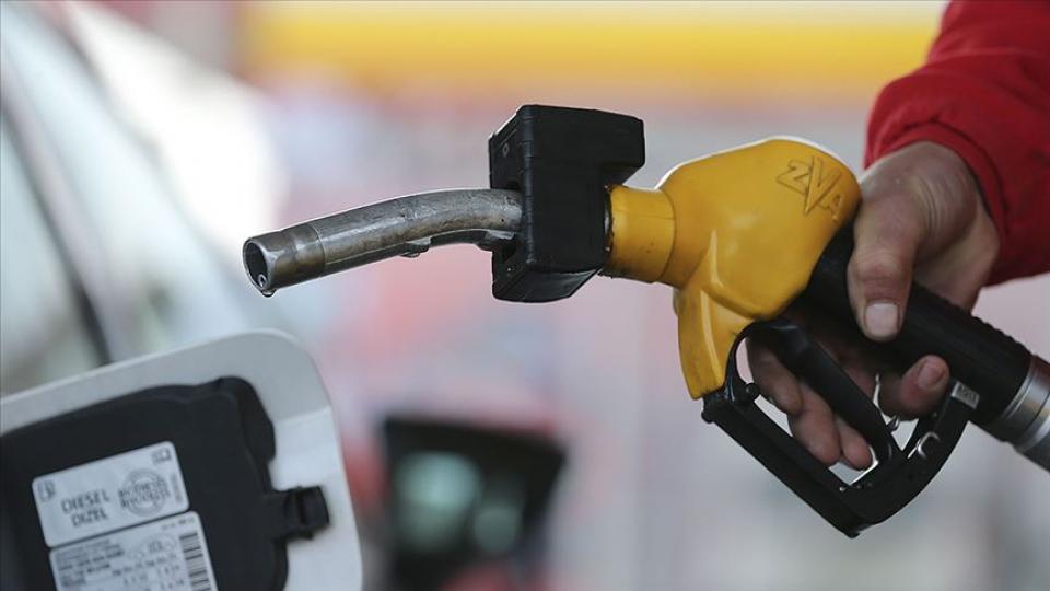 5,18 TL zam geldi... Motorin fiyatları 70 TL'yi aştı