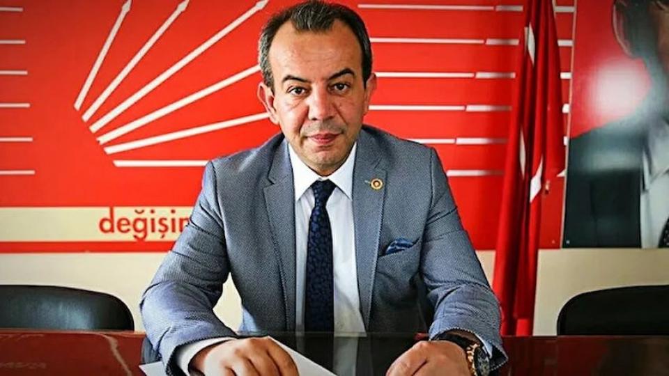 Tanju Özcan, CHP'den istifa etti