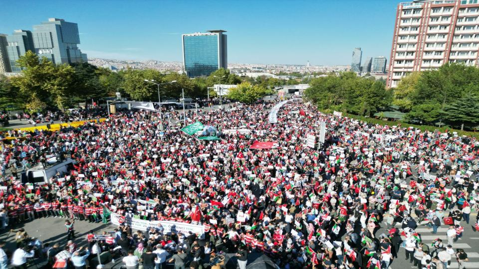 ANFİDAP’tan Filistin İçin Adalet Yürüyüşü / Aksa Tufanın Yıldönümünde ANFİDAP Öncülüğünde toplanan Yüz Binler Ankara'da Meydanlara İndi..