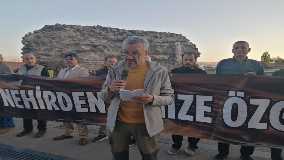 ANFİDAP:ZİM GEMİLERİNE LİMANLARIMIZ DA, VİCDANLARIMIZ DA KAPALI! / Anfidap:Soykırıma Karşı Çıkan Dünyanın Bütün Vicdanlı İnsanlarını Selamlıyoruz!