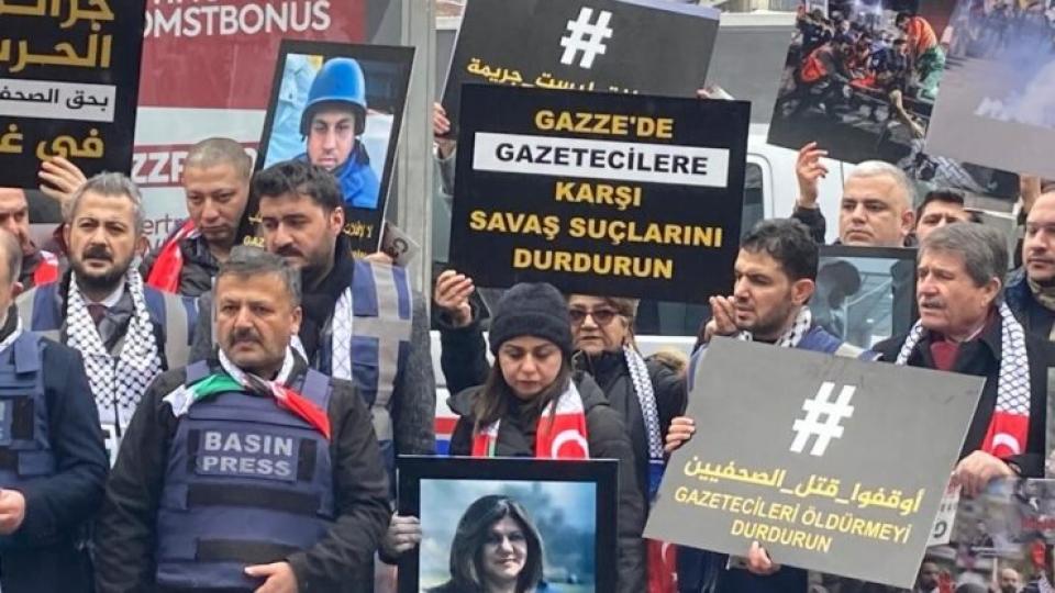 Ankara'da Filistin Dayanışma Platformu,  Özgür Filistin için Yürüyüş Yaptı.. / Filistin Dayanışma Platformu: 10 Ocak Çalışırken Katledilen Gazeteciler Günü