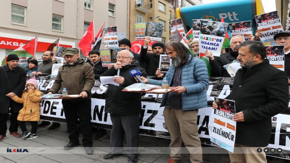 ANFİDAP:ZİM GEMİLERİNE LİMANLARIMIZ DA, VİCDANLARIMIZ DA KAPALI! / Gazze'deki Soykırım ve Açlığa Dikkat Çektiler!