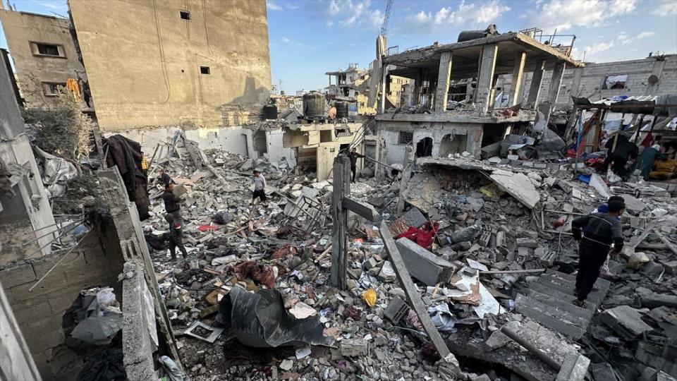 Katil İsrail bombardımana devam ediyor: Lübnan'da 2 Mart'tan bu yana düzenlediği saldırılarda ölenlerin sayısı 2 bin 846'ya çıktı